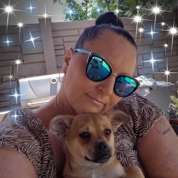 Meet your Posher, Mimi - Picture 1 of 1